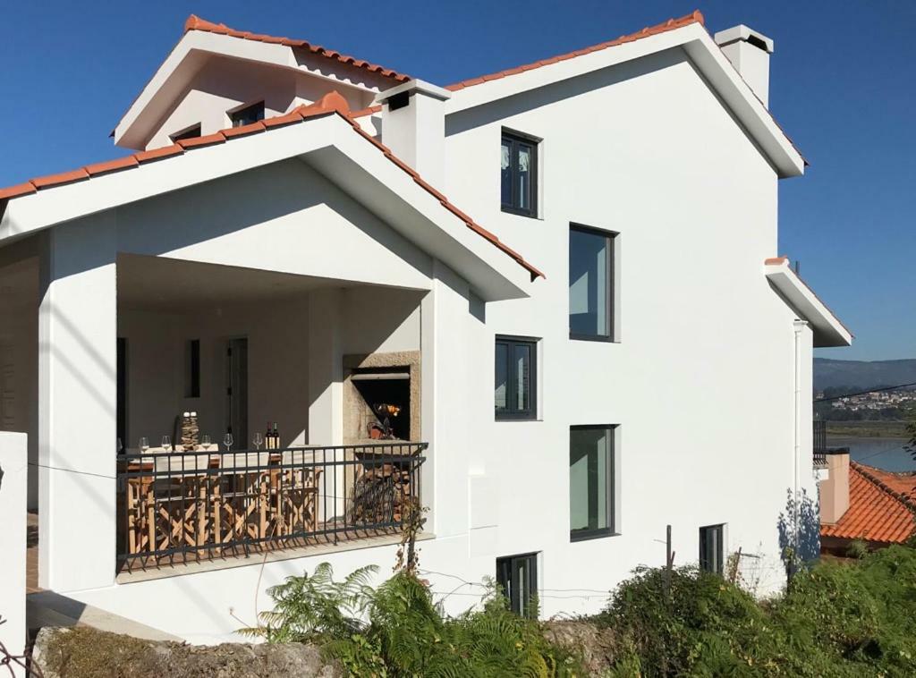Villa Trajadinha - Swedish House Caminha Esterno foto